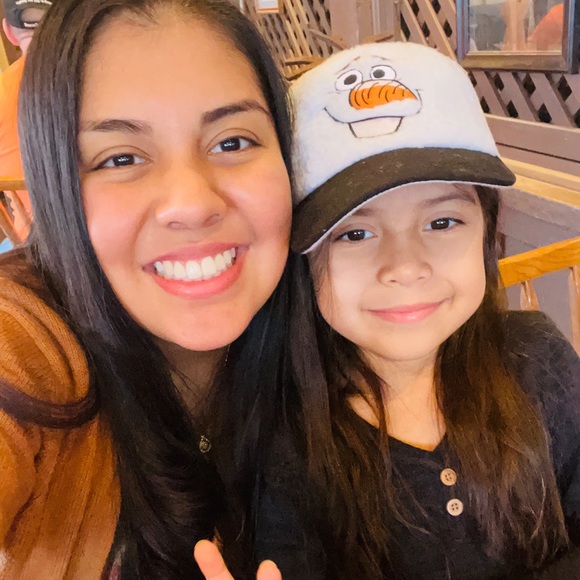 Meet your Posher, Jenifer - Picture 1 of 1